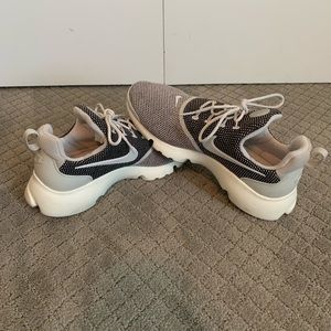 Nike Air Prestos Purple